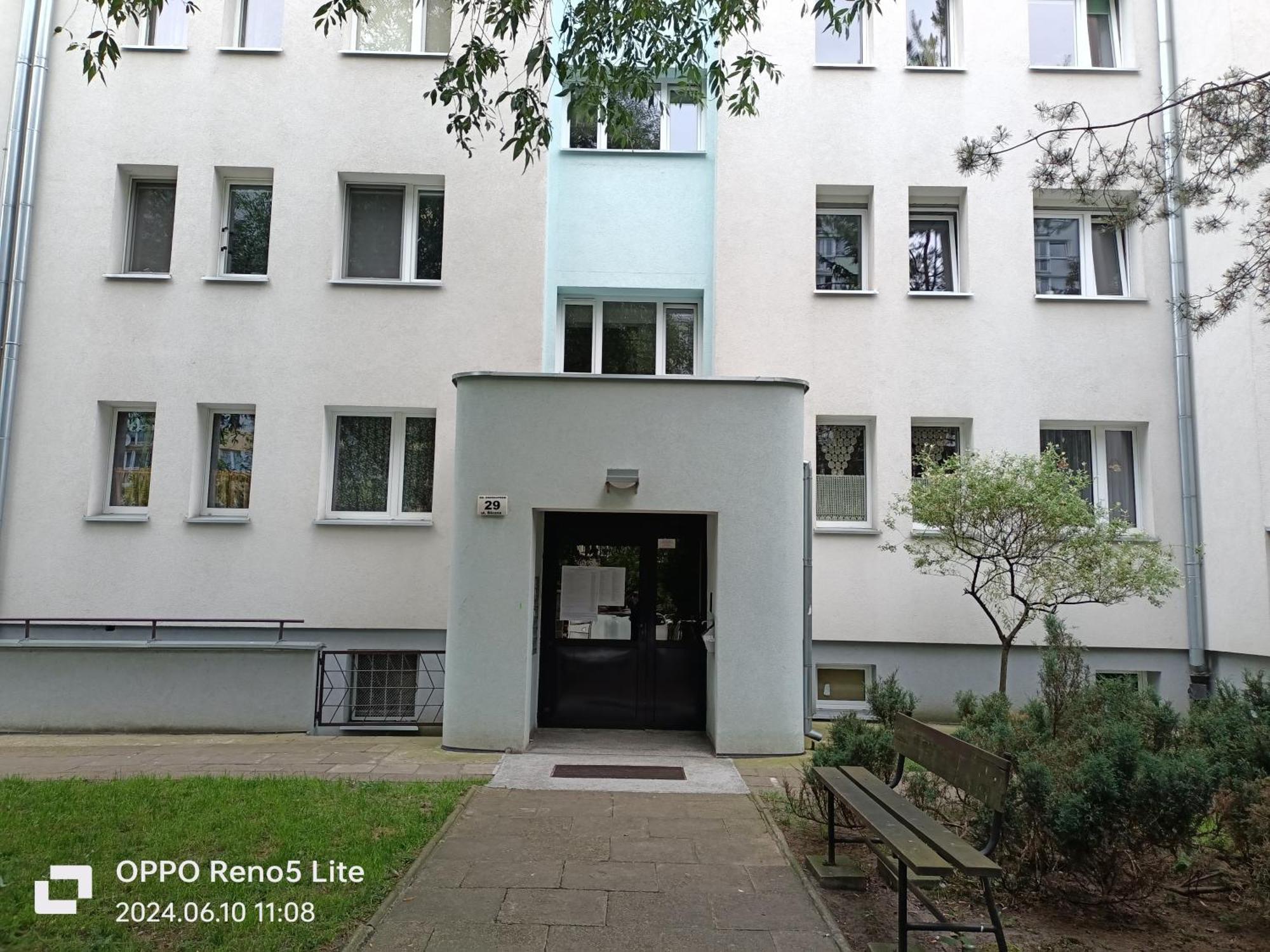 Mieszkanie 3 Pokojowe Dla Rodzin, Z Zabawkami, W Centrum Blisko Aquaparku Wroclaw Bagian luar foto