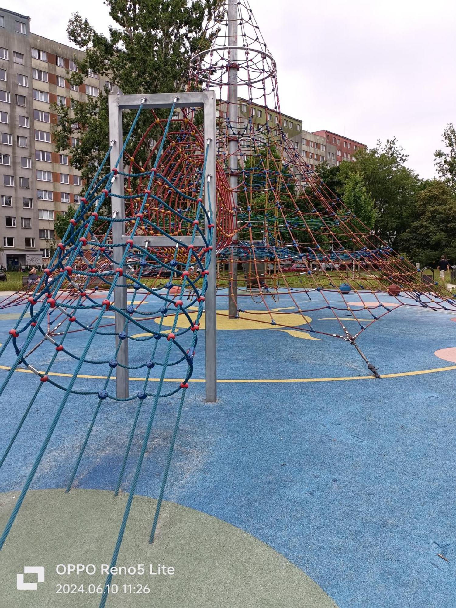 Mieszkanie 3 Pokojowe Dla Rodzin, Z Zabawkami, W Centrum Blisko Aquaparku Wroclaw Bagian luar foto